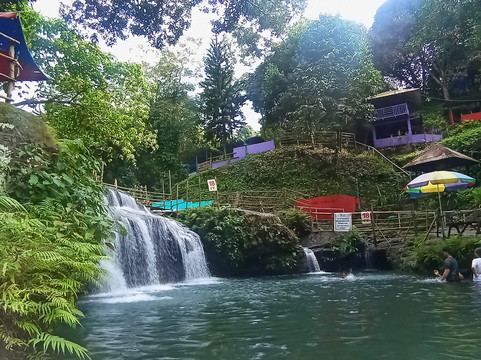 Balite Falls-Amadeo必去景点