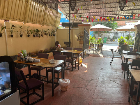 Paris Restaurant Kampot