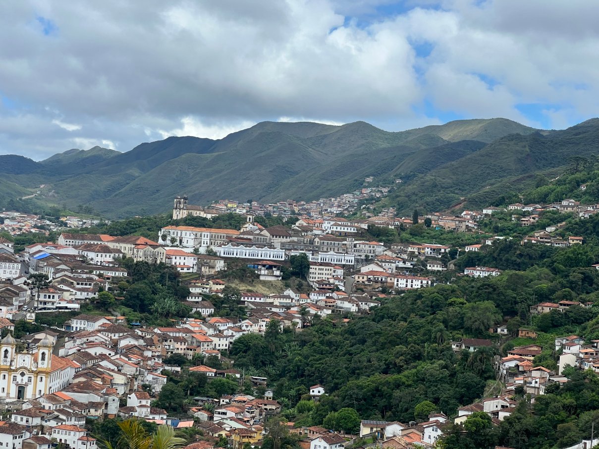 卢克索酒店-官方