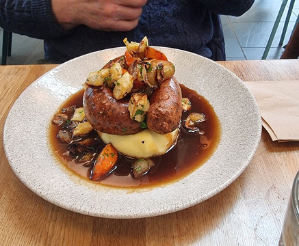 利文斯庄园-肯德尔必去景点