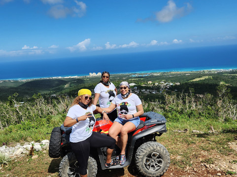 Julious Tours Jamaica-逍遥海湾必去景点