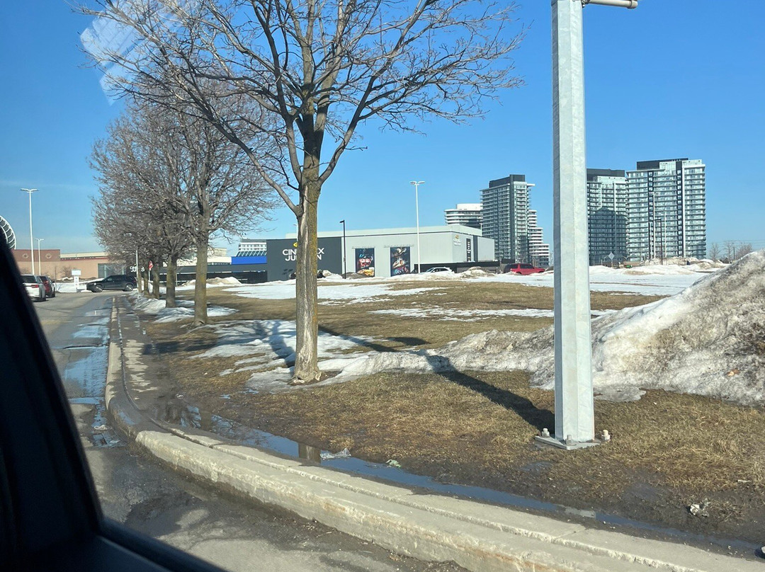 Erin Mills Town Centre-米西索加必去景点
