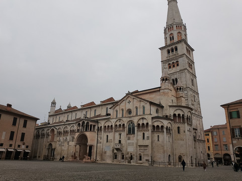 摩德纳主教座堂-摩德纳必去景点