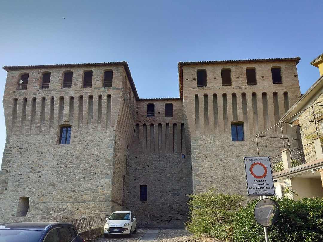 Castello Pallavicino di Varano de' Melegari-Varano de' Melegari必去景点