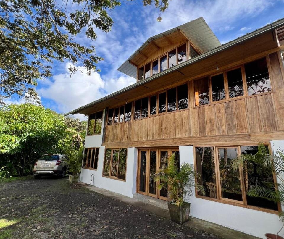 SanBra Hostel