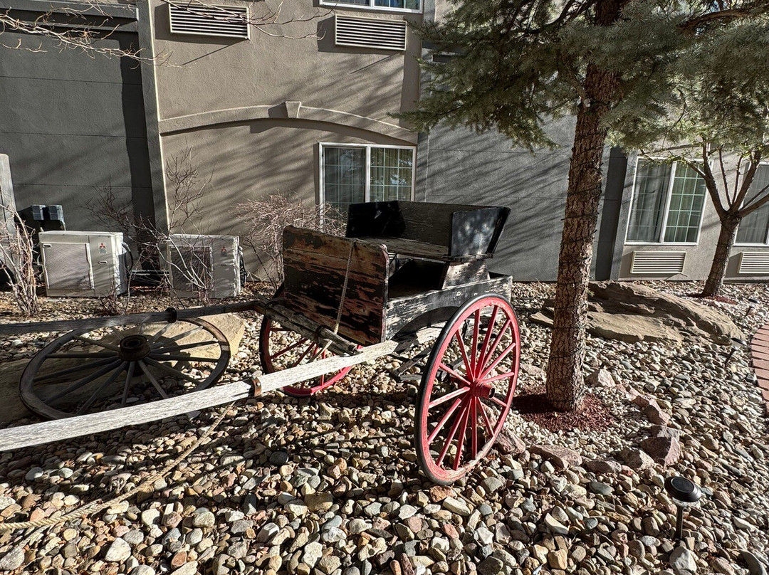 特立尼达拉昆塔温德姆套房酒店主图