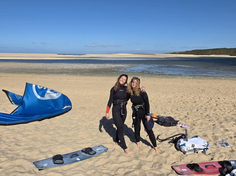 GUSTYKITE Kitesurf School-阿尔马达必去景点