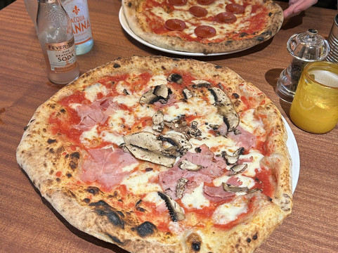 Rudy's Pizza Napoletana - Sutton Coldfield