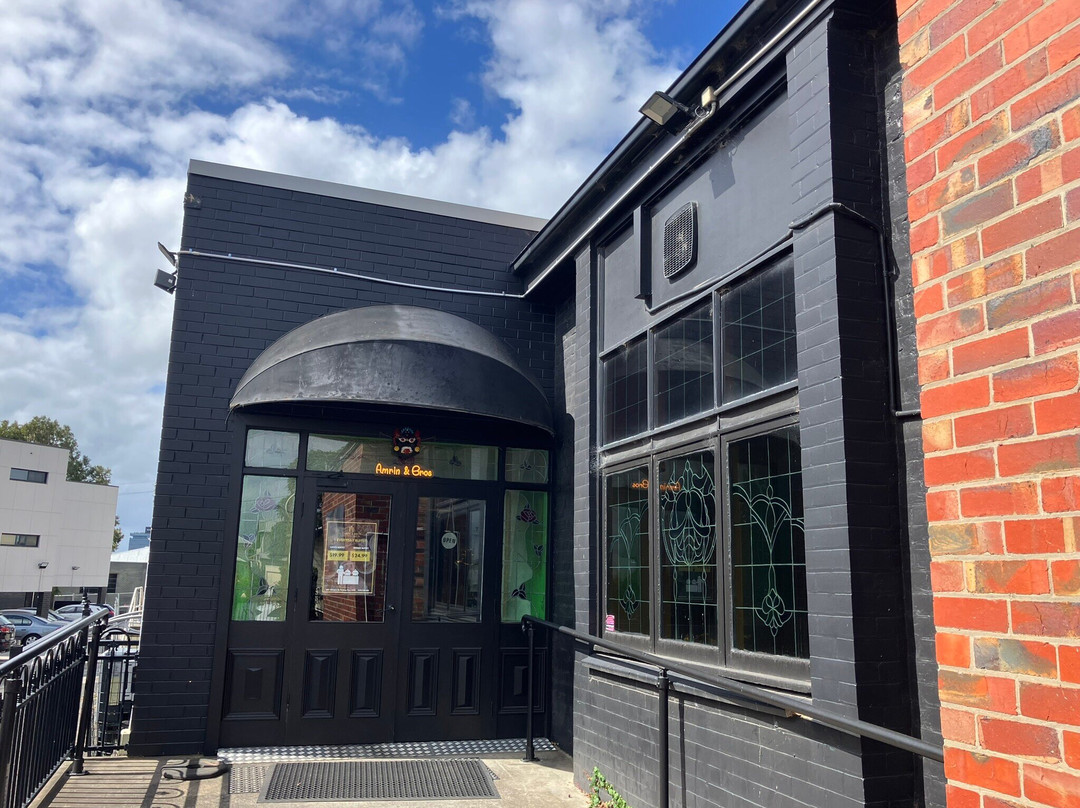 Amrin & Bros Indian Restaurant & Bar主图