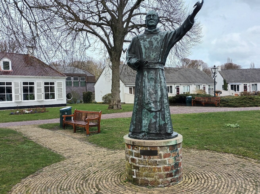 Statue "de Schiere Monnik"-Schiermonnikoog必去景点