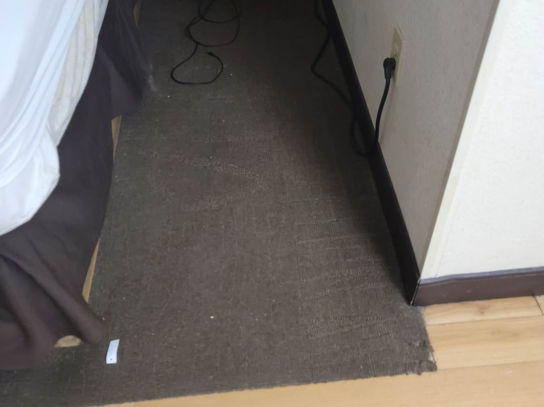 赫米蒂奇红屋顶客栈主图