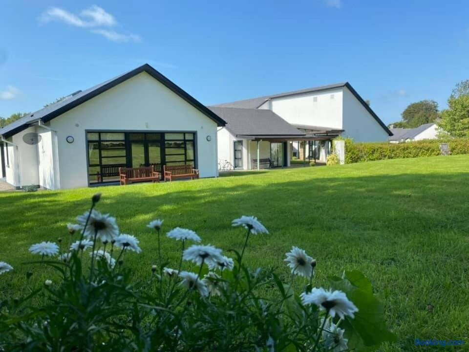 Father Peyton Centre