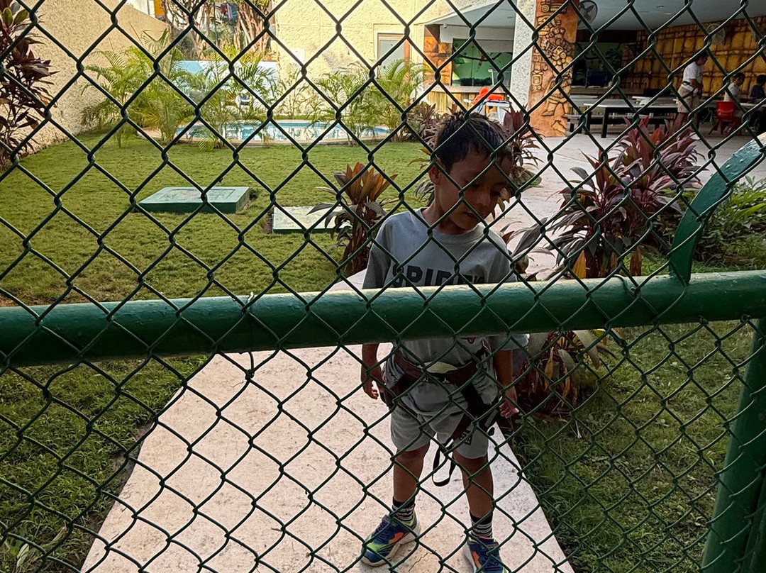 瓦图尔科水疗梦幻度假酒店主图