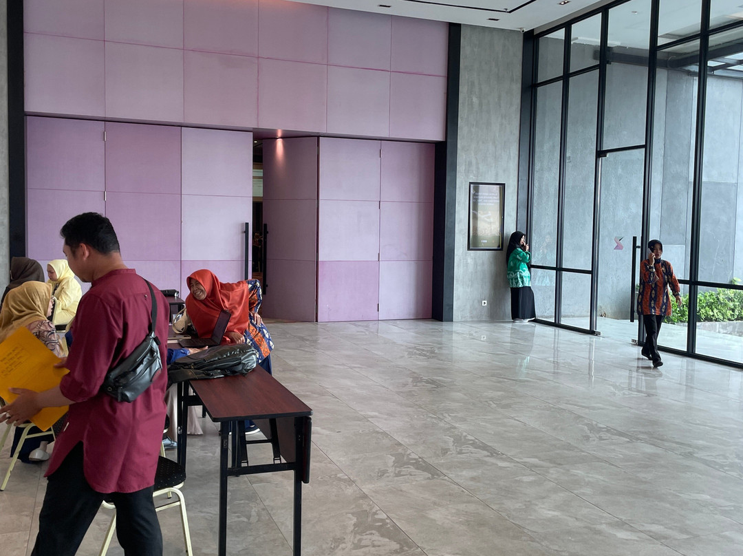 The Zuri 杜迈酒店主图