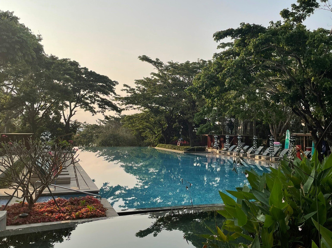 三亚保利瑰丽酒店主图