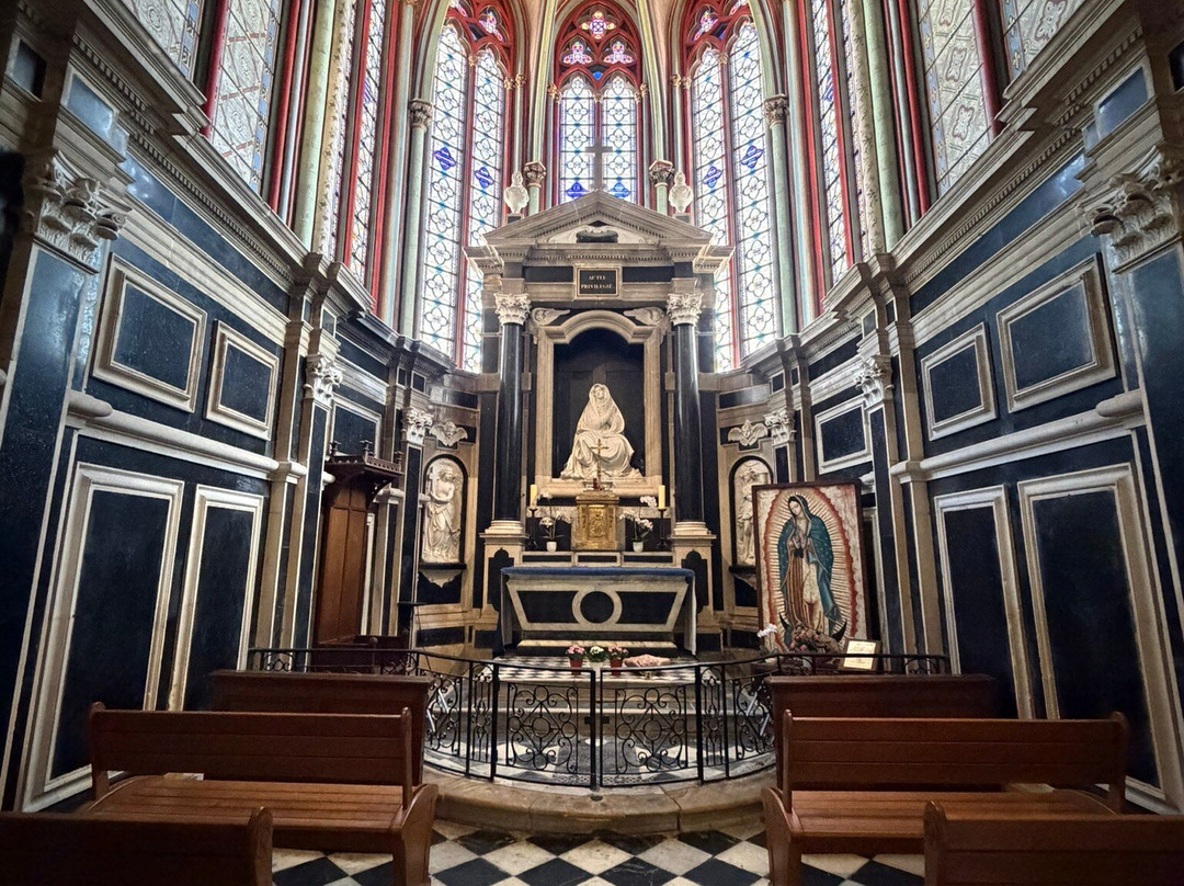 Cathédrale Sainte-Croix Orléans-奥尔良必去景点