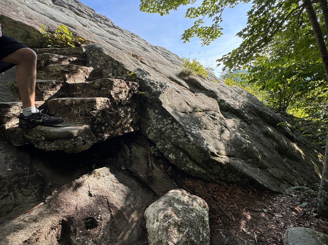 Chained Rock-Pineville必去景点