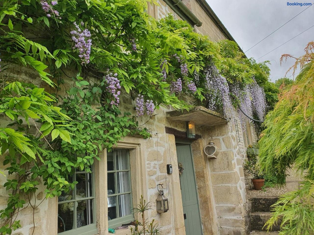 Lamb Cottage Bed and Breakfast