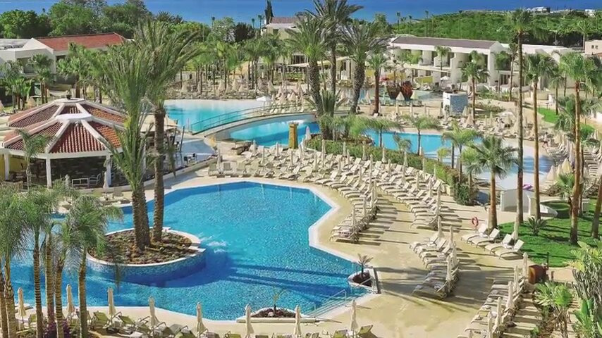 阿依纳帕奥林匹克泻湖酒店主图