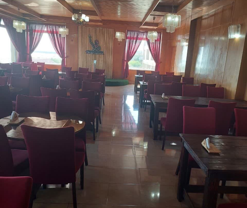Kadoosan Grand Hotel