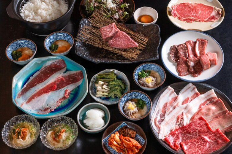 沖縄ステーキ＆焼肉 Sinn