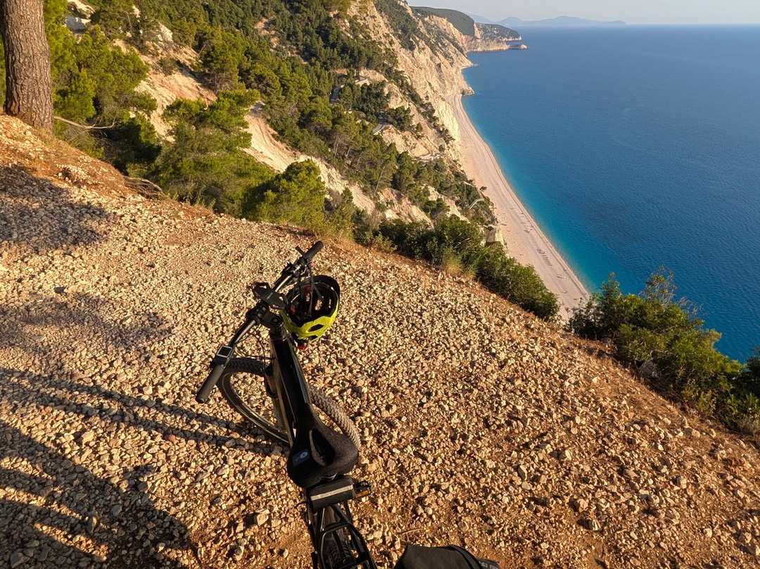 Lefkada e-Bike Adventures-Karya必去景点