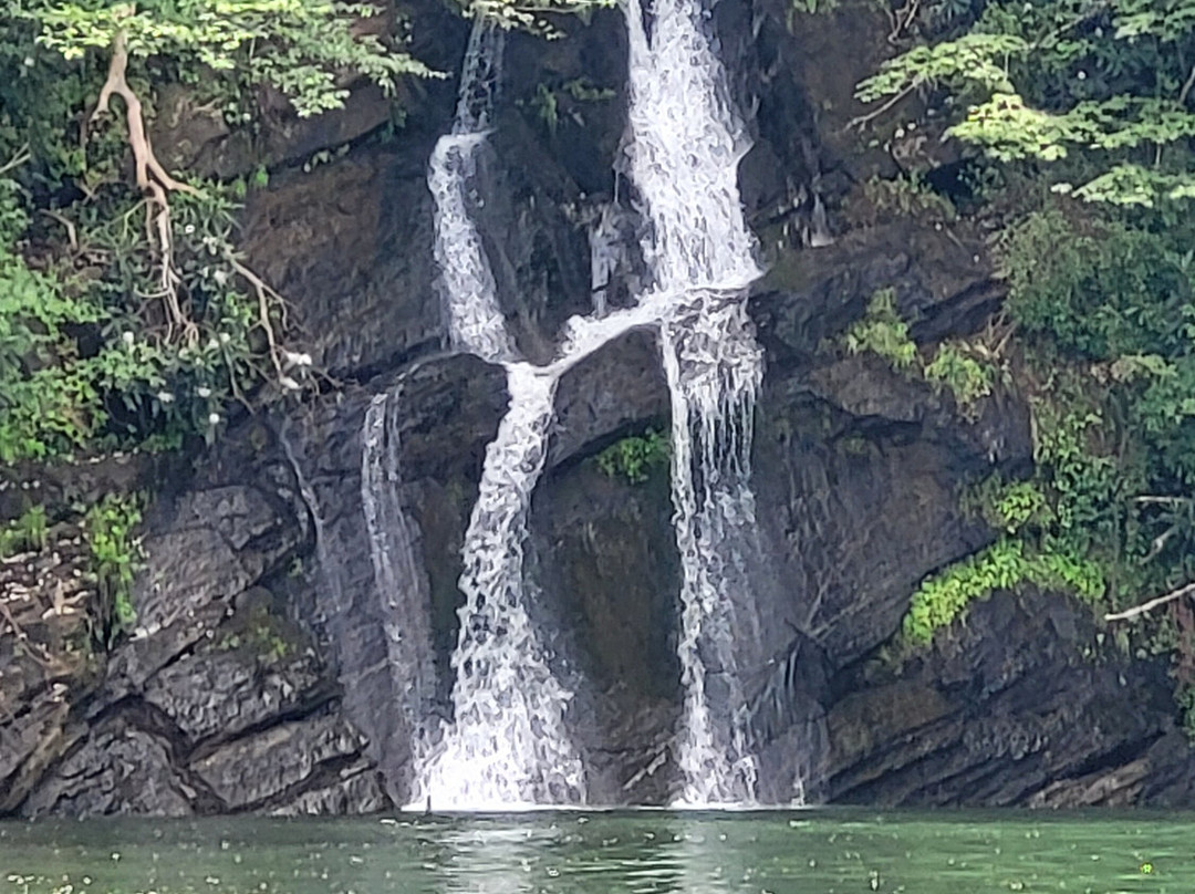 Jocassee Lake Tours-Salem必去景点