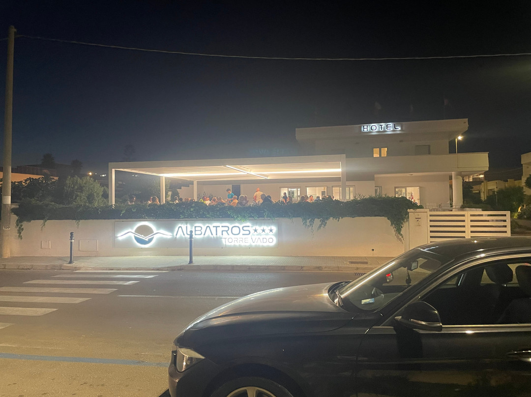 奥巴特瑞酒店主图