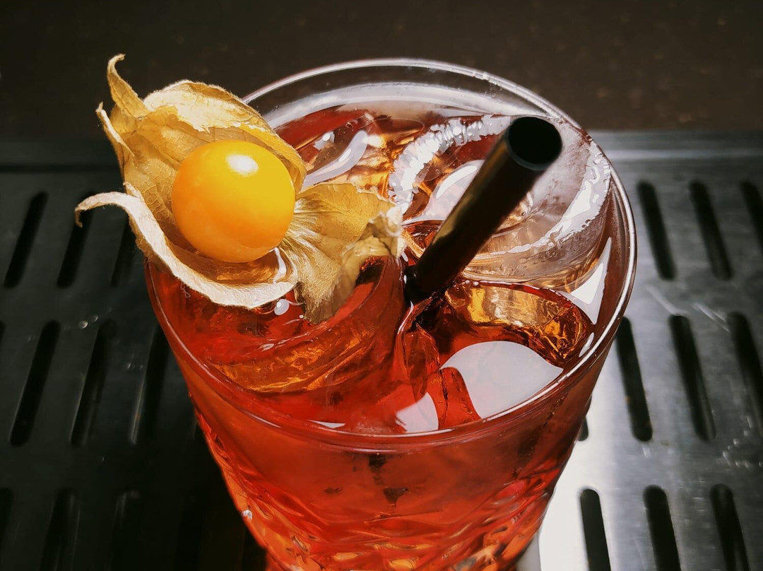 BARONE cocktail & food