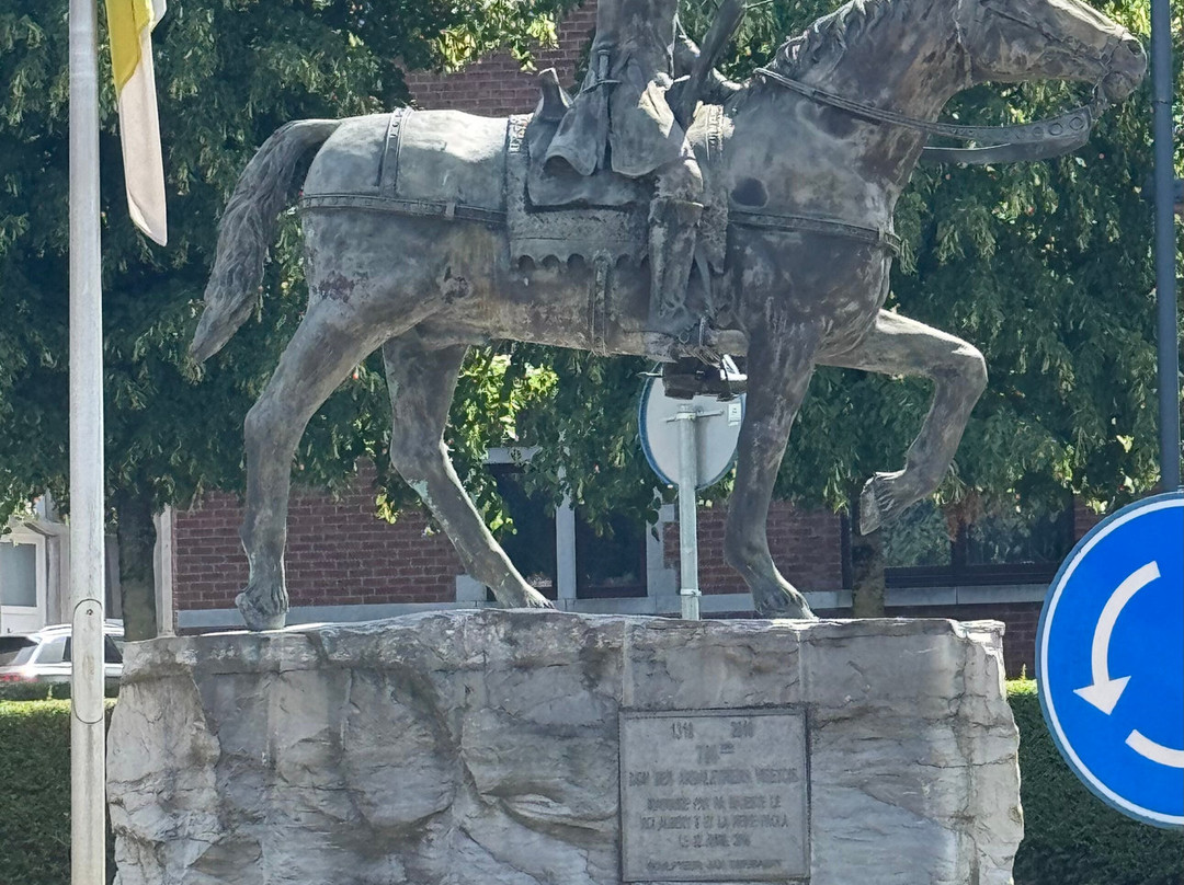 Un Arbalétrier au cheval - Equestrian statue of a crossbowman