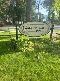 Garden Wall Inn-旅行者