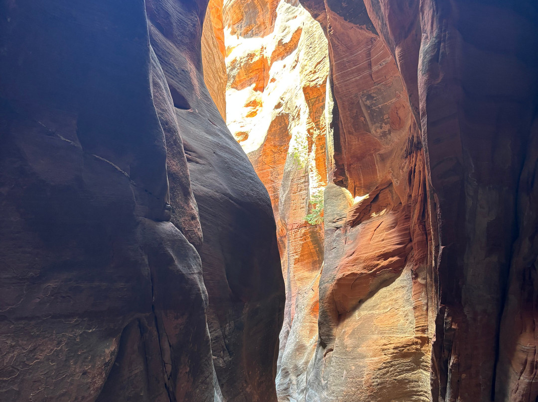 Kanarra Falls-Kanarraville必去景点
