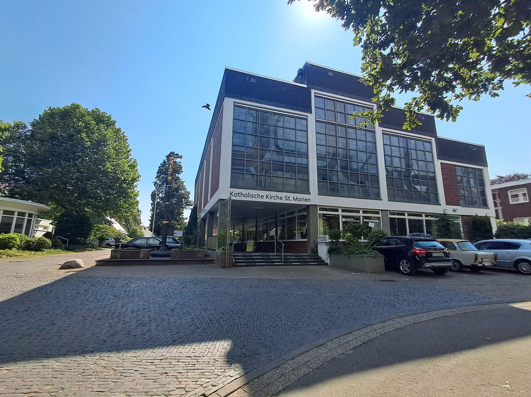Kirche St. Marien-Bad Zwischenahn必去景点