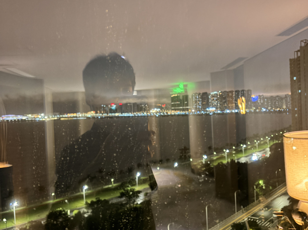 珠海海湾大酒店主图