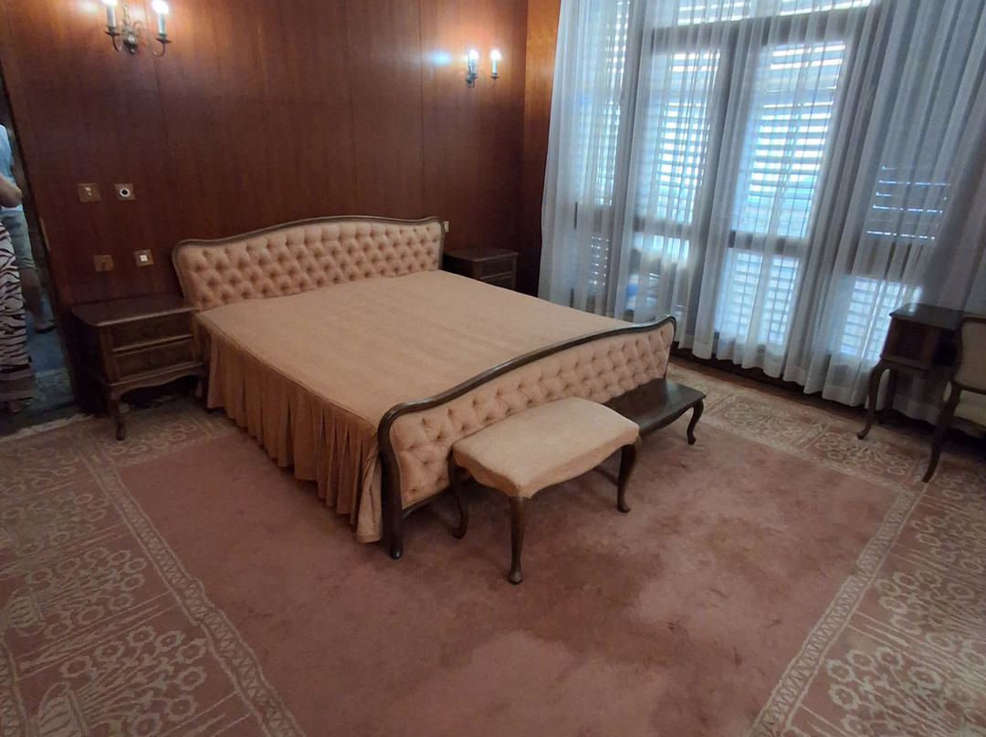 Tito's Villa Galeb-Igalo必去景点