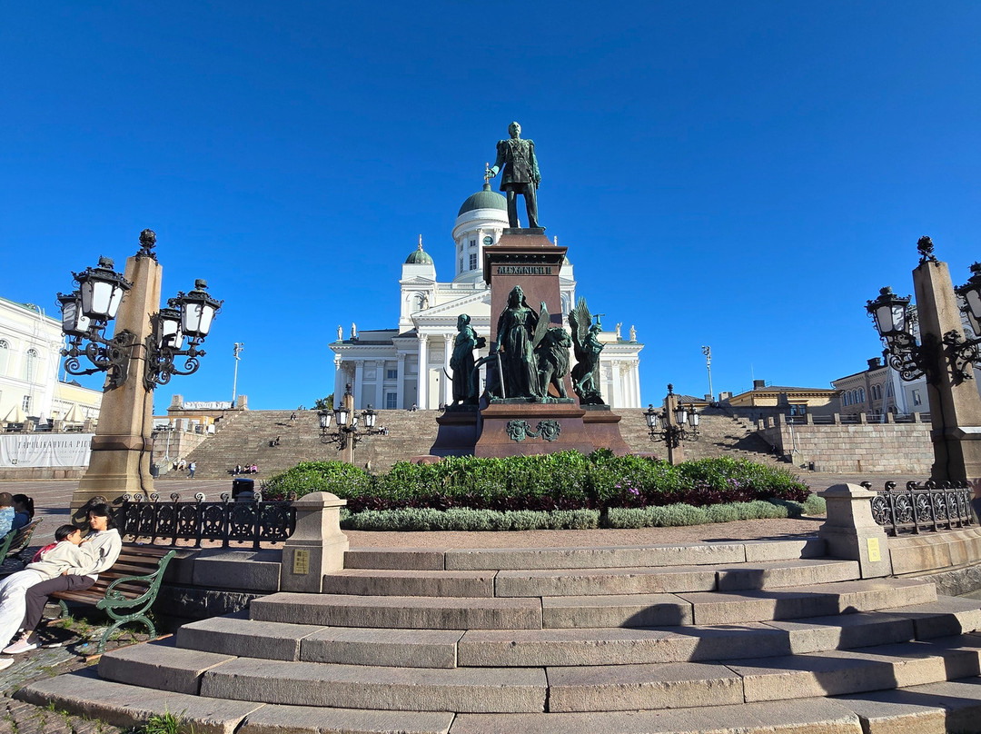议会广场（Senaatintori）-赫尔辛基必去景点