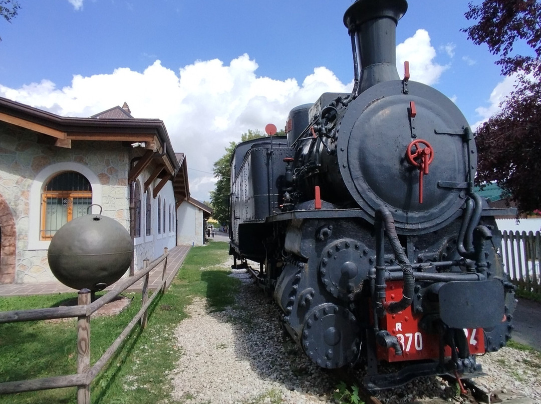 Strada Del Vecchio Trenino-阿夏戈必去景点