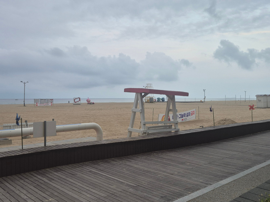 Mangsang Beach-东海市必去景点