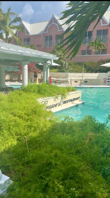 天堂岛舒适套房酒店-旅行者