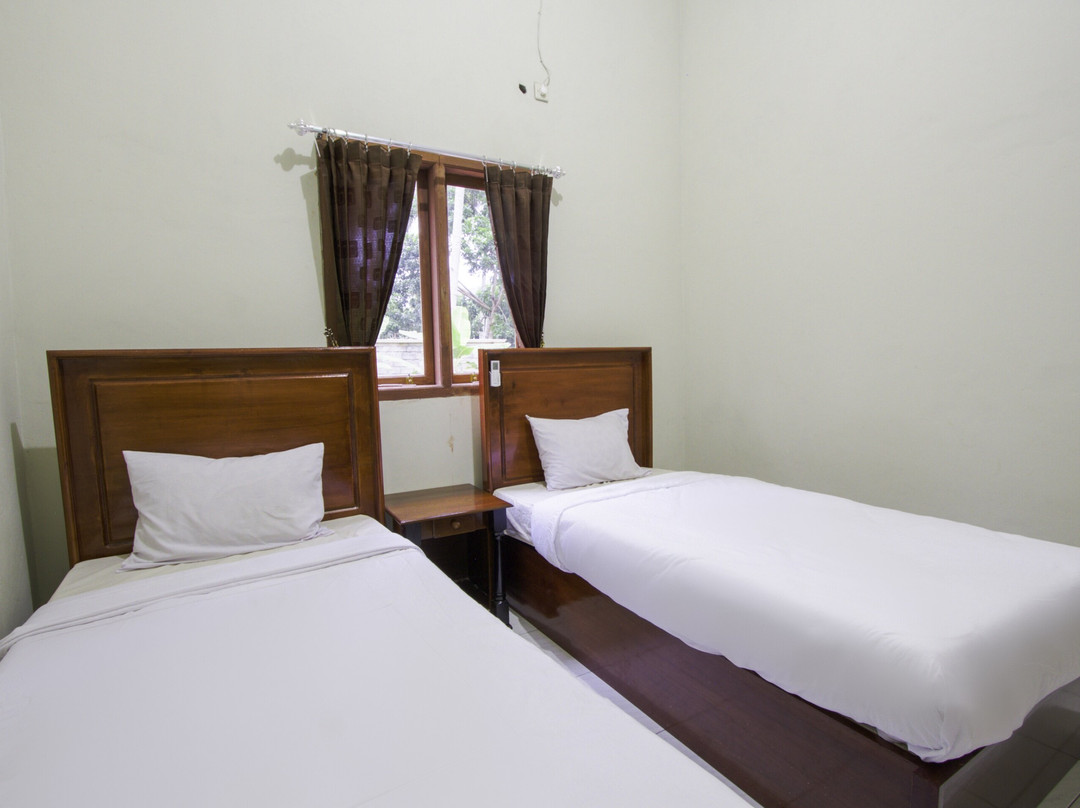 OYO 2978 Karanggoso Indah Hotel