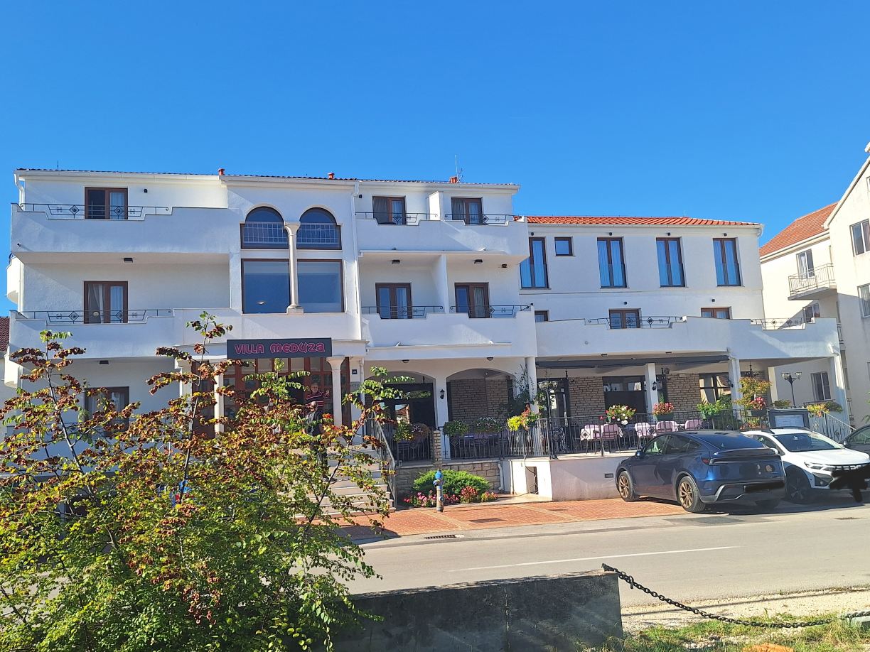 Hotel Meduza-旅行者