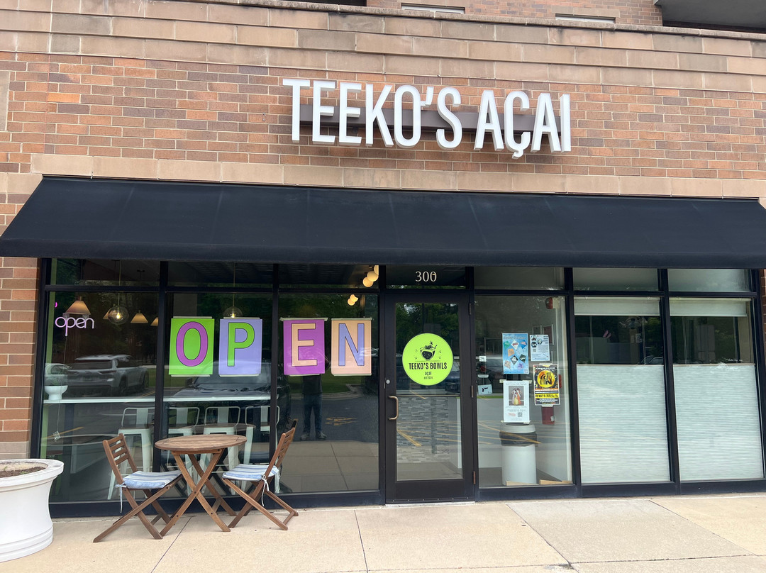 Teeko's Acai Bowls - Lake Geneva