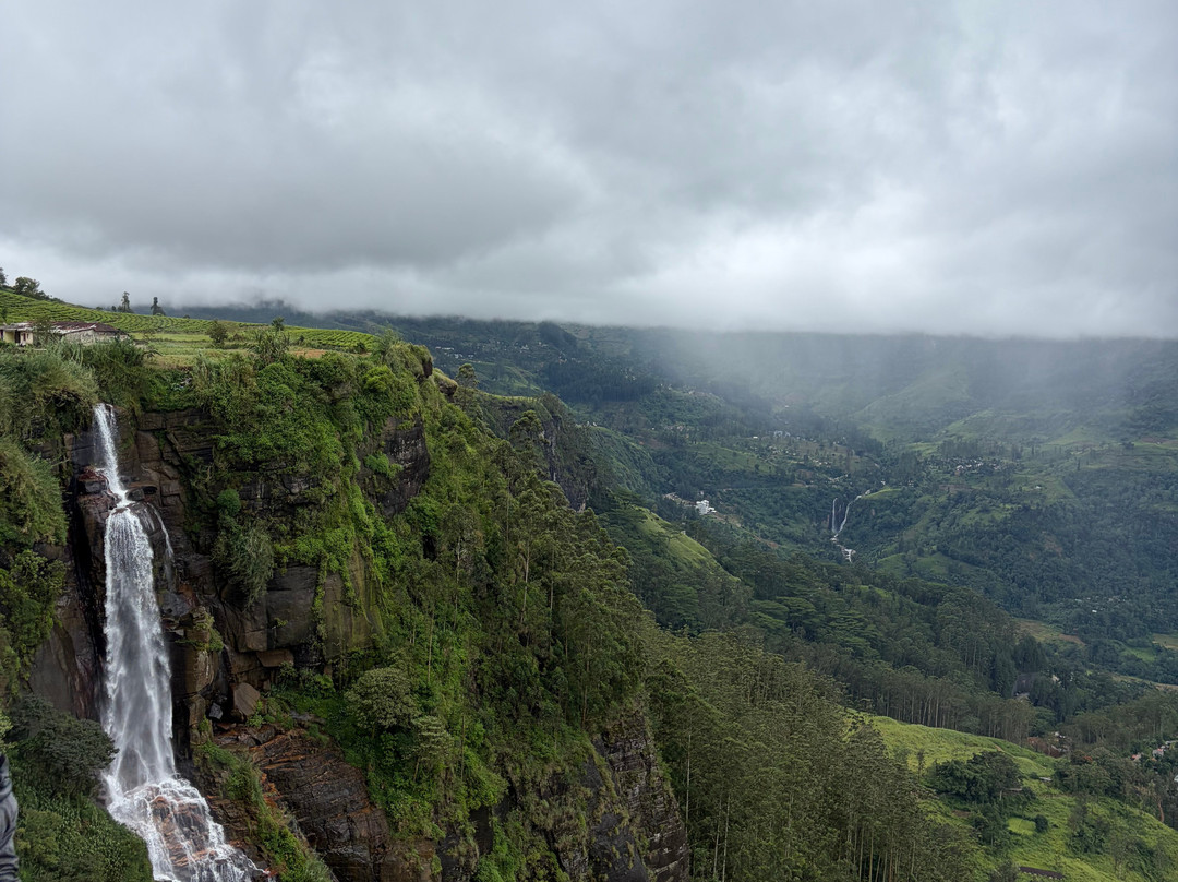 Indunil tours Sri Lanka-Deniyaya必去景点