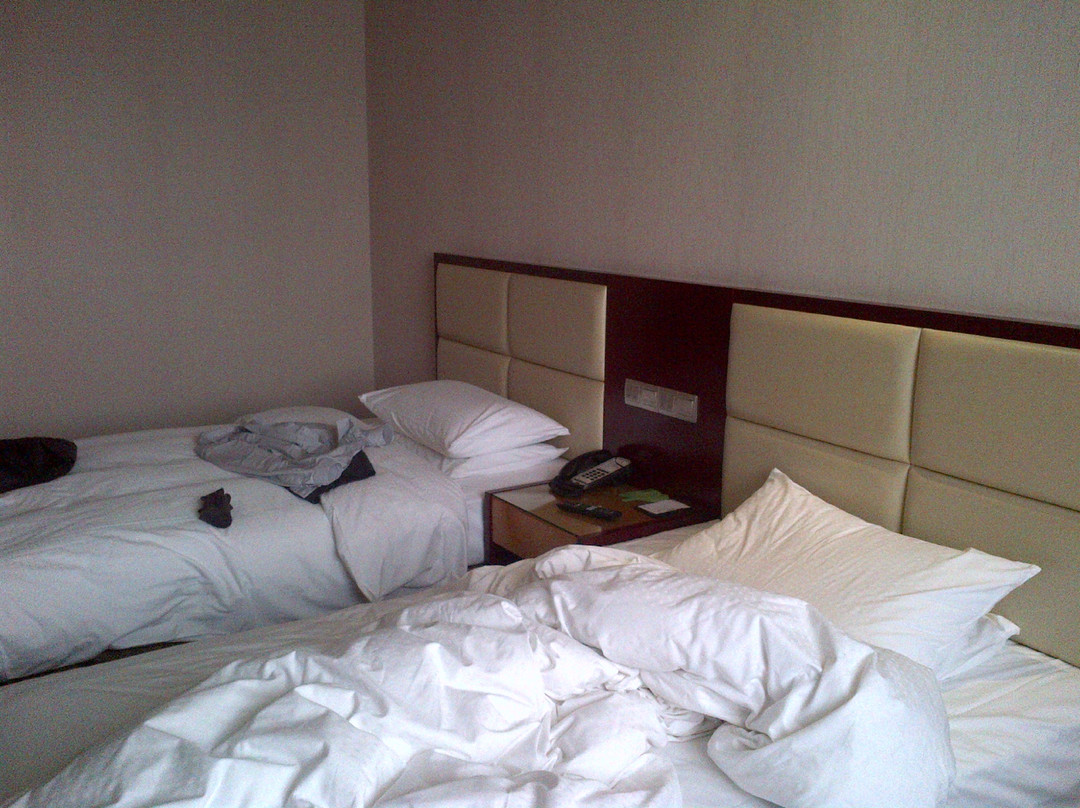 春雪四季酒店（人民医院将军衙署地铁站店）主图