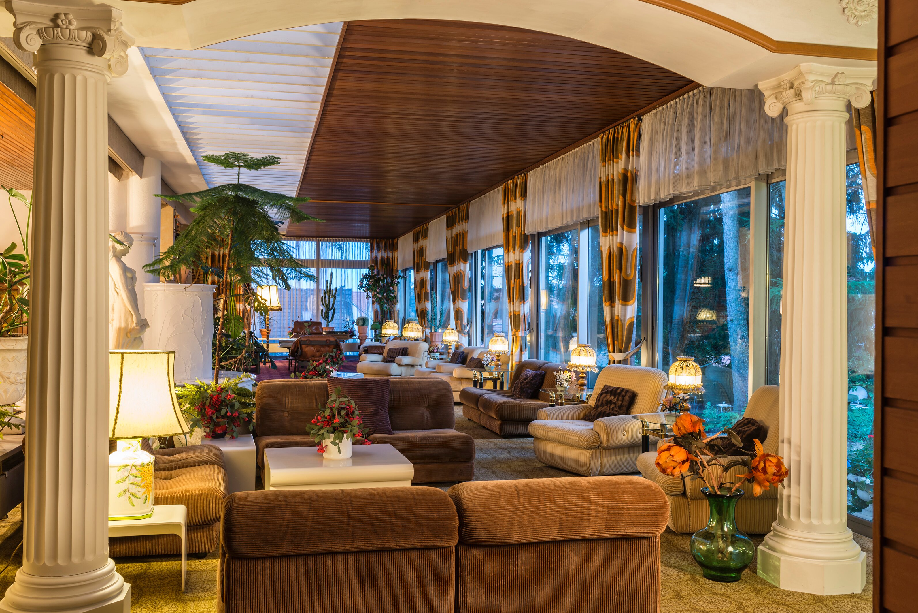 Parkhotel 1970-官方