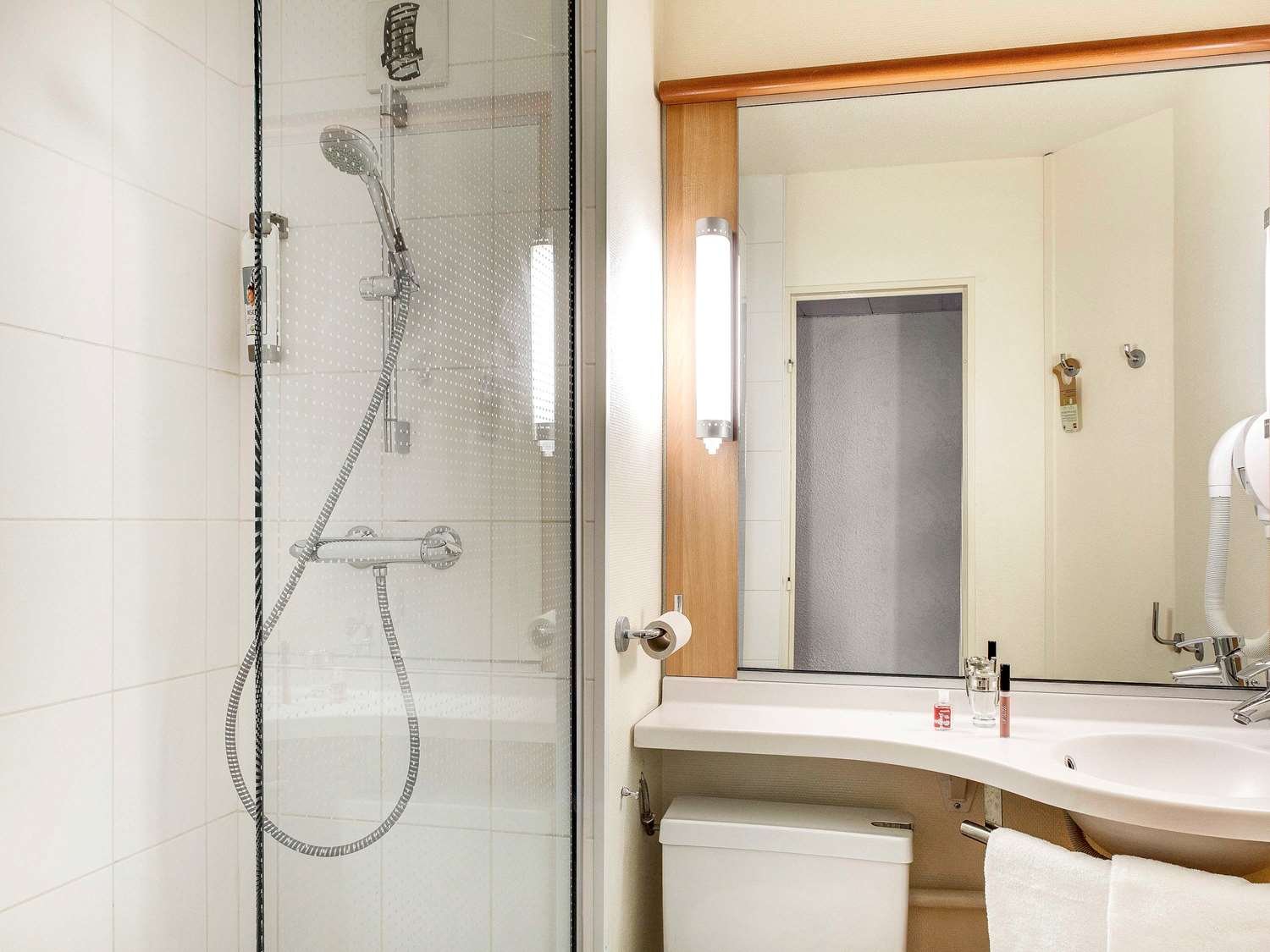 B&b Hotel Montluçon Centre-官方
