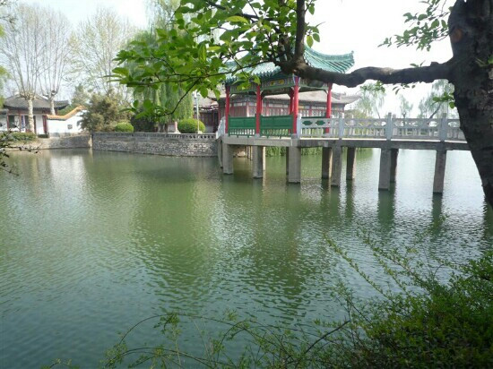 西安凤翔东湖景点图片