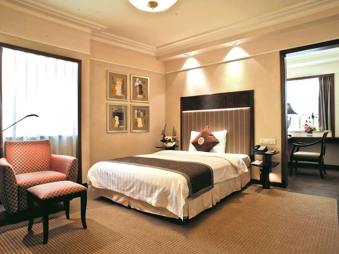 金花豪生国际大酒店主图