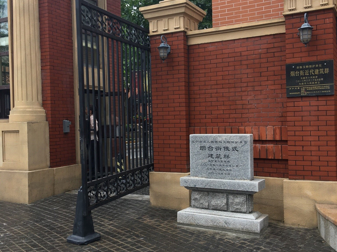 1896花园酒店（大连火车站中山广场店）主图