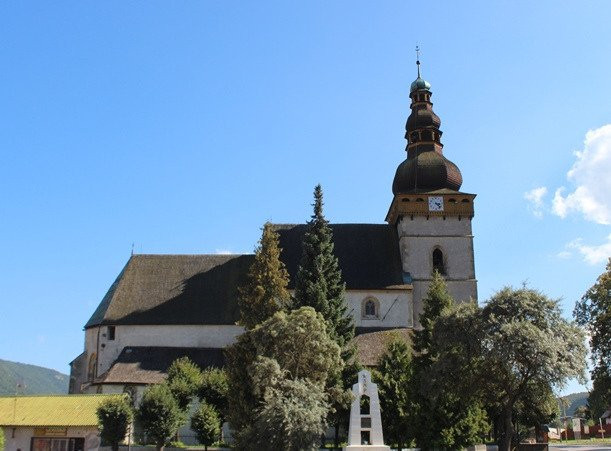 Gothic Evangelical Church景点图片